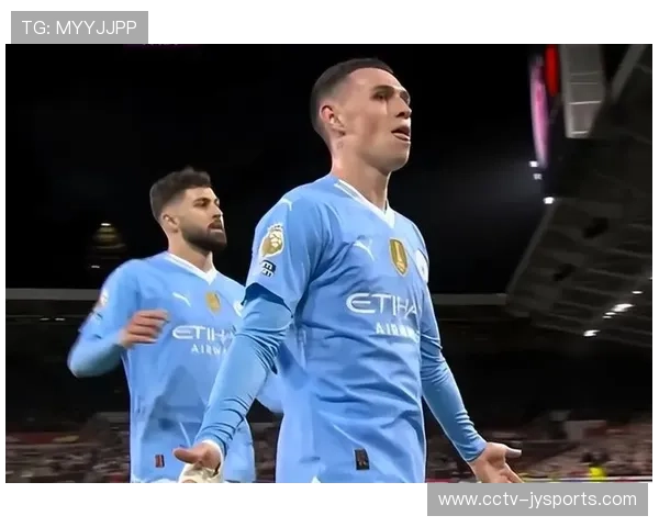 曼城利物浦赛前训练氛围轻松，哈兰德与福登进行射门游戏